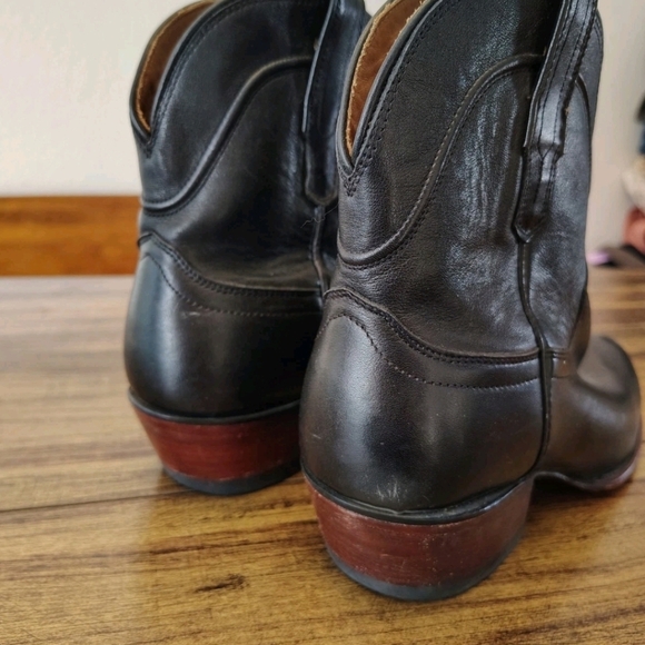 Tecovas Black Leather Cowgirl Boots Heeled Size 9 - Picture 3 of 5